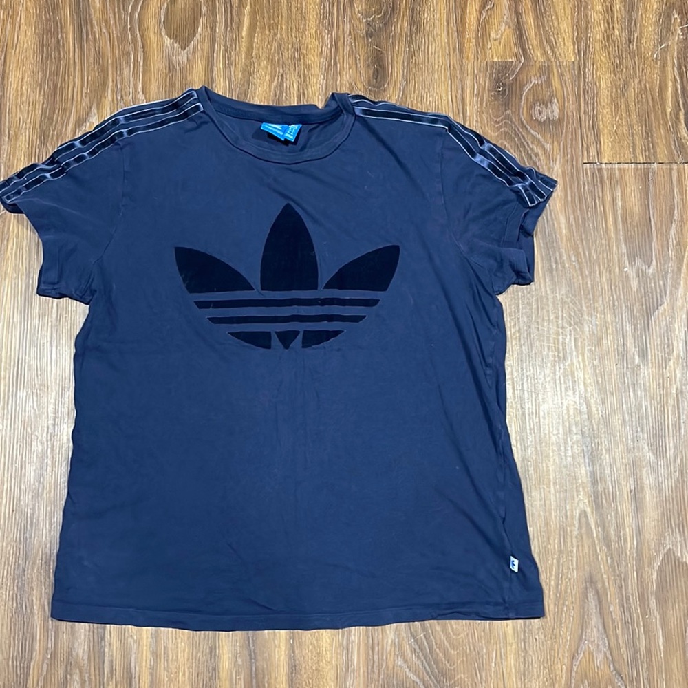 Very Sharp Adidas T Shirt!